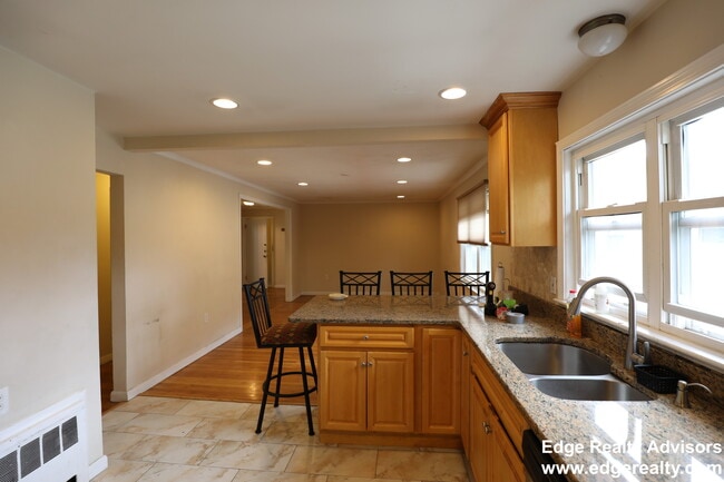 Photo - 20 Cummings Rd Unit 2