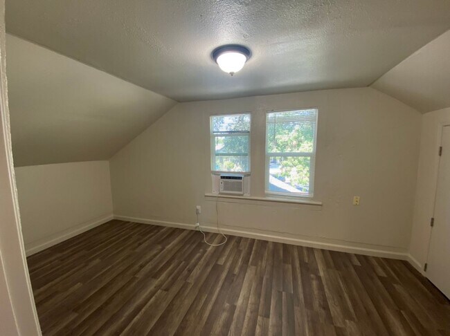 Photo - Burney Street Triplex Unit B