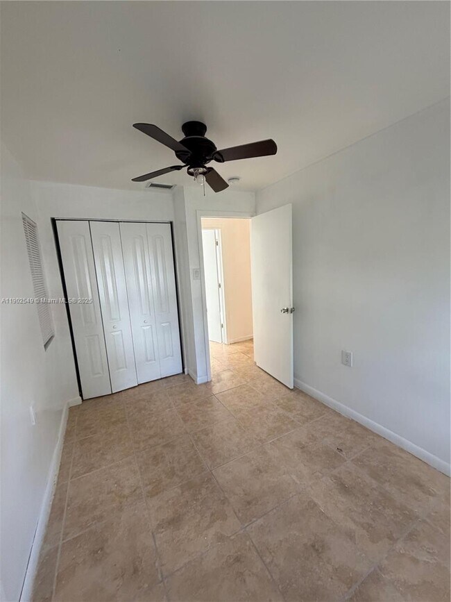 Photo - 1936 NW 71st St