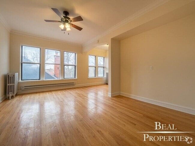 Building Photo - 0 bedroom in CHICAGO IL 60640 Unit 203 Rental