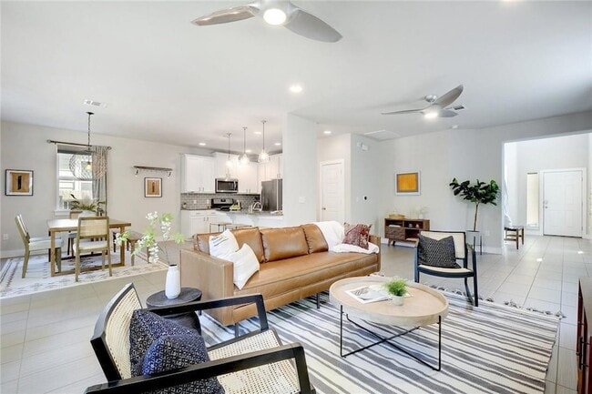 Photo - 7408 Buchholz St