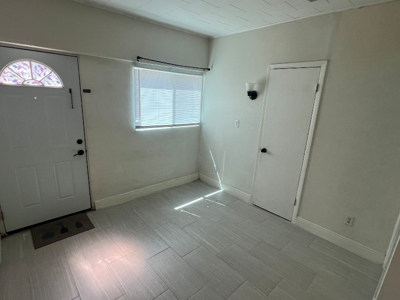 Photo - 1005 Vine St