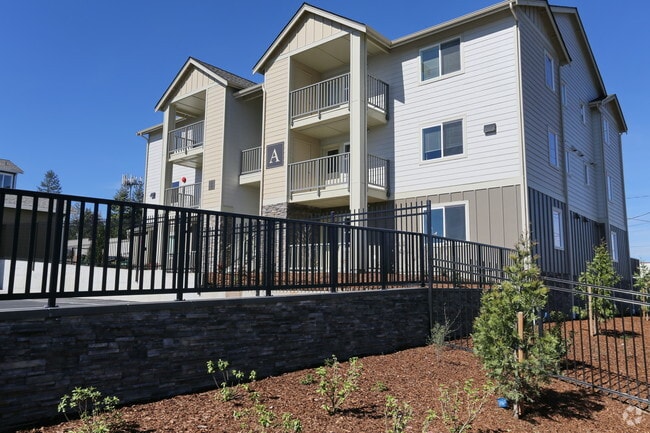 Axis Apartments