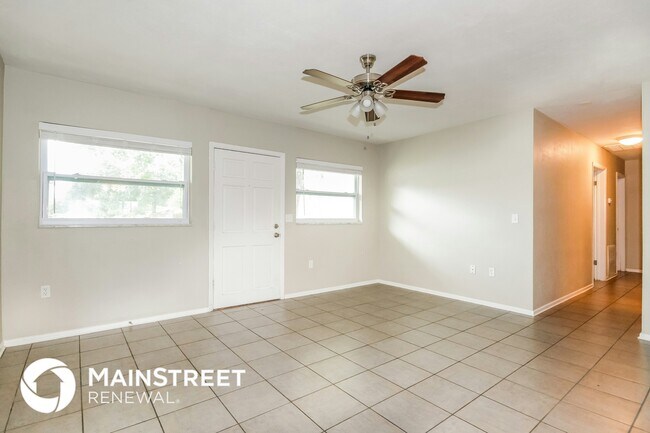 Photo - 609 Marianna Rd