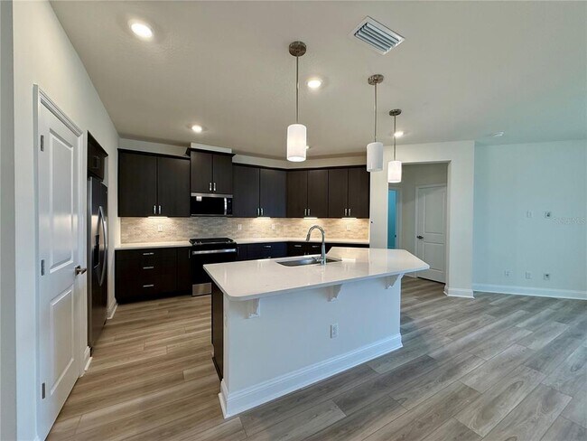 Photo - 53 Signet Cir