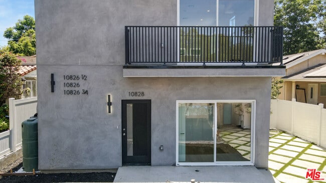 Building Photo - 10828 Hesby St Rental