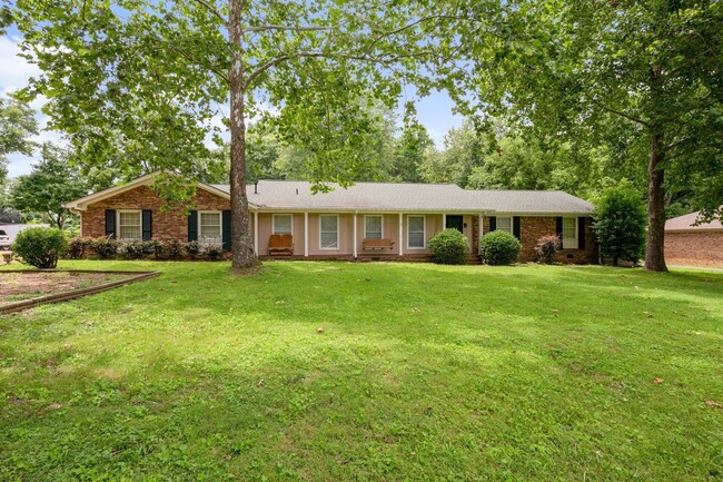 Beautiful Brick Ranch Home in Franklin - House Rental in Franklin, TN ...