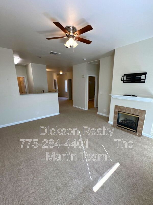 Photo - 900 S Meadows Pkwy