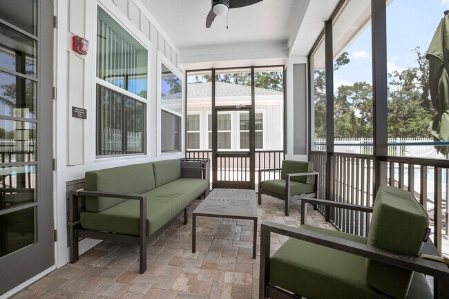 Community Patio - Brisas de Osceola Apartments