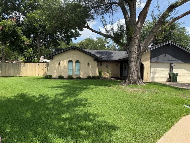 Building Photo - 2521 Westchester Dr Rental