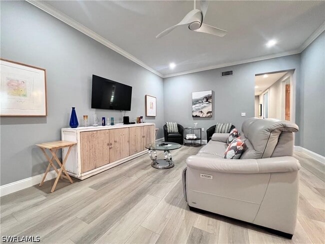 Building Photo - 817 Regency Reserve Cir Unit 3901