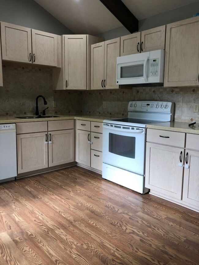 Photo - 3 bedroom house in Papillion