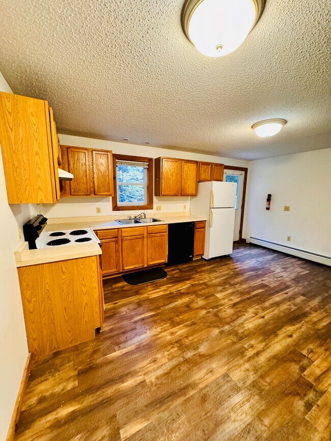 Photo - 7 Colby Way Unidad B