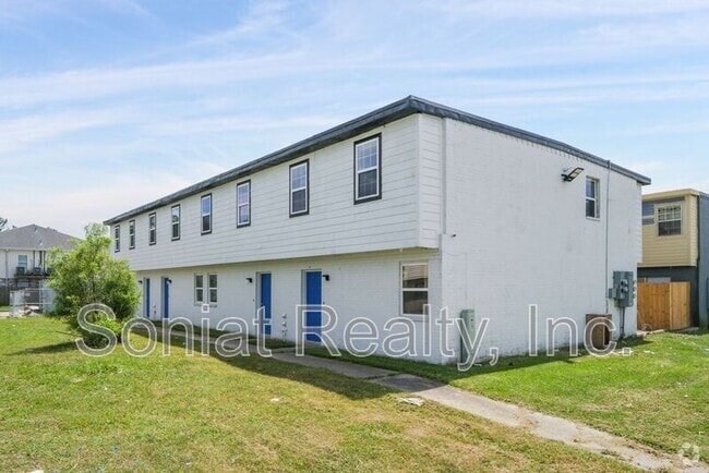 Building Photo - 7750 N Coronet Ct Rental