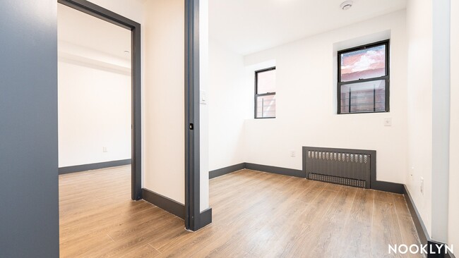 Photo - 2008 Fulton St Unit b1