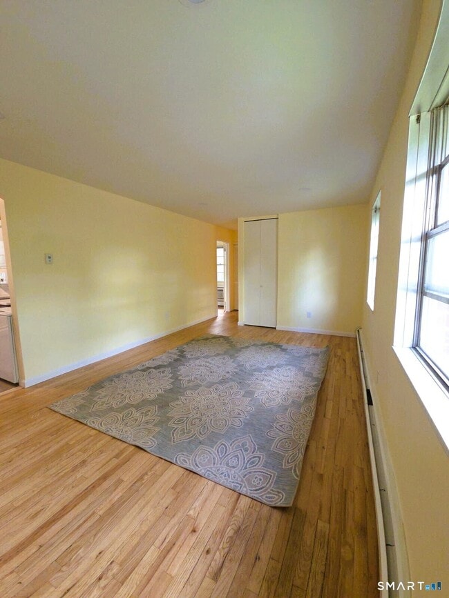 Photo - 43 Fairview Dr Unit 2