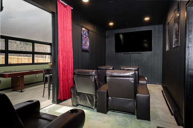 Photo - 5850 Devington Cir Unit ID1332864P