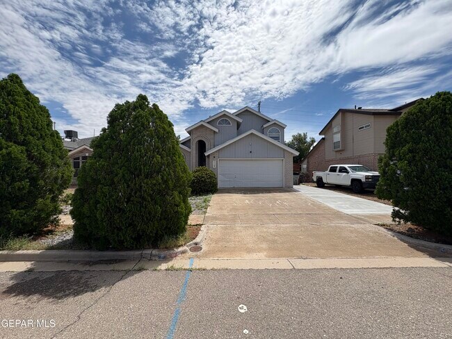 Building Photo - 11120 Loma De Color Dr Rental