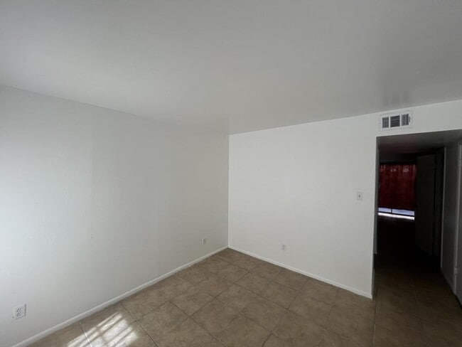 Building Photo - 2429 Alex Kornman Blvd