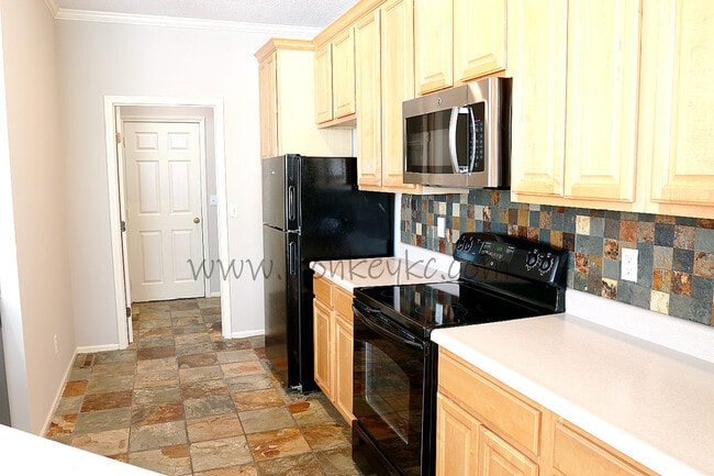 Photo - 9221 Boehm Dr