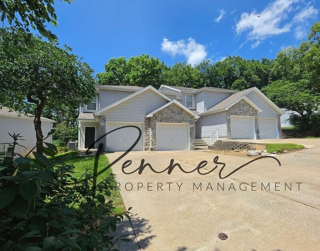 Building Photo - 3114 S Cedar Crest Ct