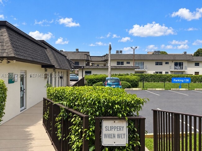 Photo - 8475 SW 94th St Unit 108E