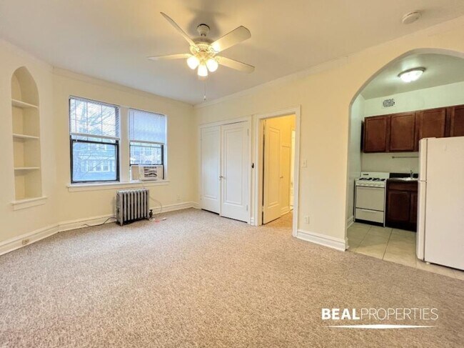 Building Photo - 0 bedroom in CHICAGO IL 60625 Unit 314 Rental
