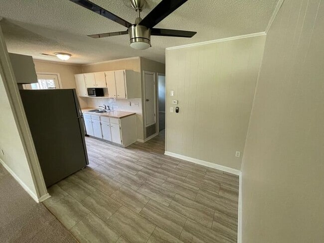 Photo - 2 bed / 1 bath ~ Just off of HWY 61