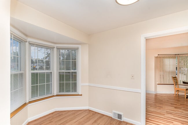 Photo - 110 Homestead Dr