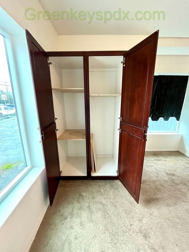 Photo - 2-Bedroom, 1-Bathroom Unit Available in Multiplex Near Downtown Hillsboro