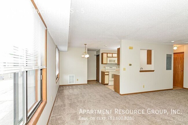 Photo - 3520 Lexington Ave S Unit 5