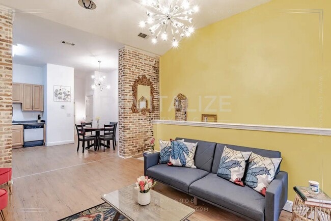 Photo - 163 State St Unit #B