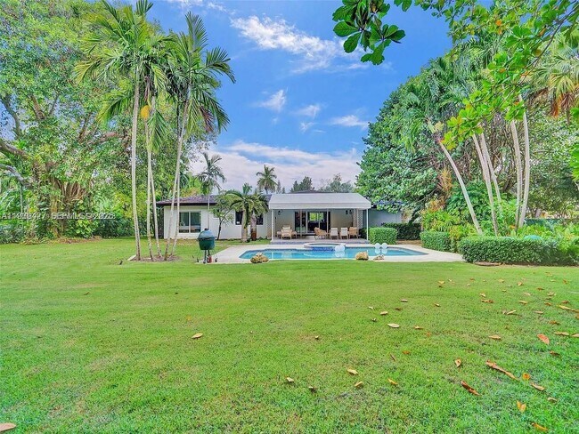 Photo - 5705 SW 60th Ave