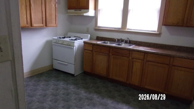 Photo - 112 W 113th Pl