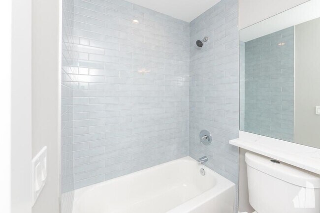 Photo - 1 bedroom in Chicago IL 60613 Unidad E1