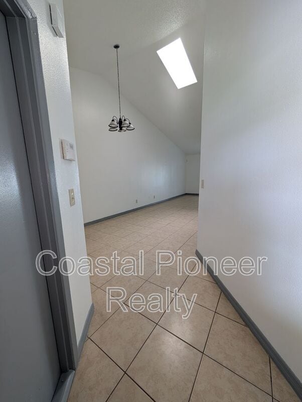 Photo - 1331 Coolridge Dr