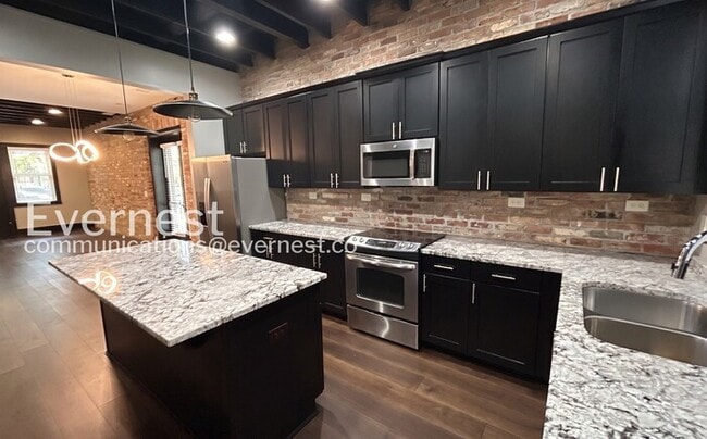 Photo - 2 Bed/2.5 Bath Home with Fenced Yard / Available Soon!