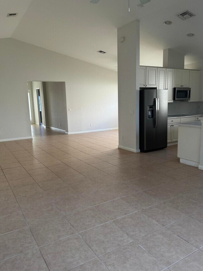 Photo - 2264 Newport Isles Blvd