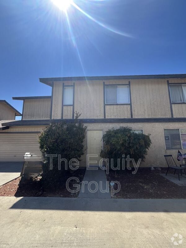 Building Photo - 851-859 West Mulberry Avenue Unit 859-2 Rental