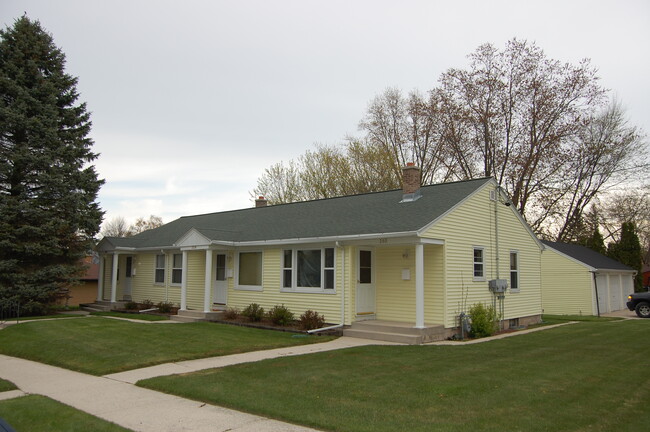 Exterior of triplex. Far left unit - 306 5th St Apartments Unit 308