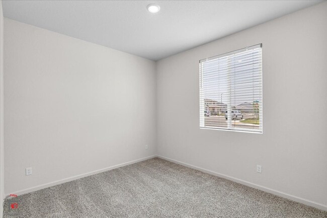 Photo - **** MOVE IN SPECIAL- 1/2 OFF FIRST MONTH RENT ****