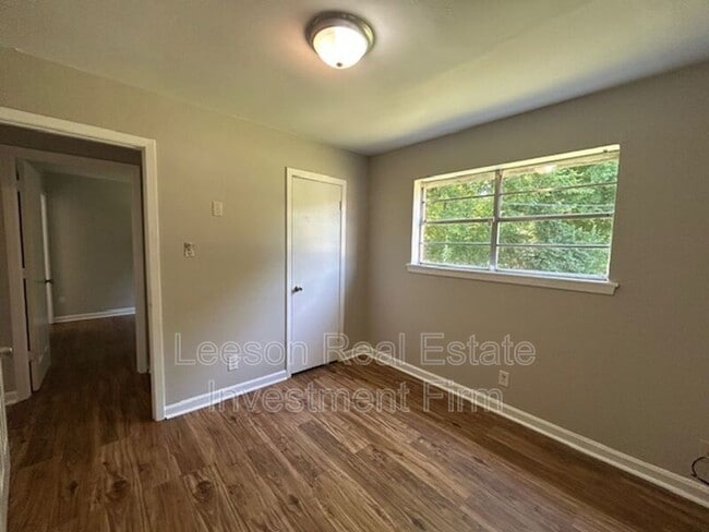 Photo - 1409 N Gibson Cir