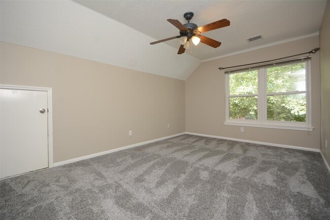 Building Photo - 5327 Willow Knoll Ct