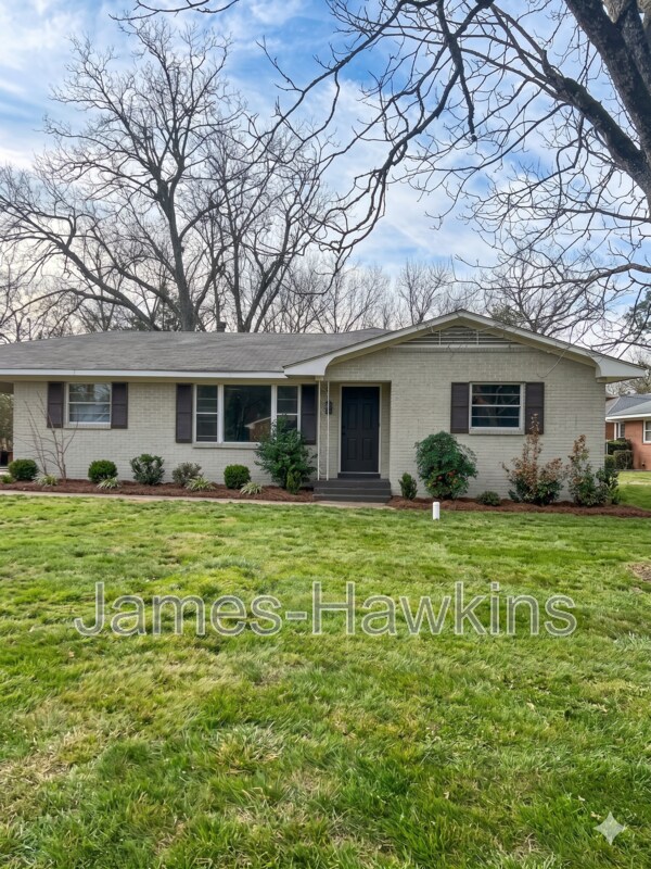 Photo - 1388 Adrian Ln