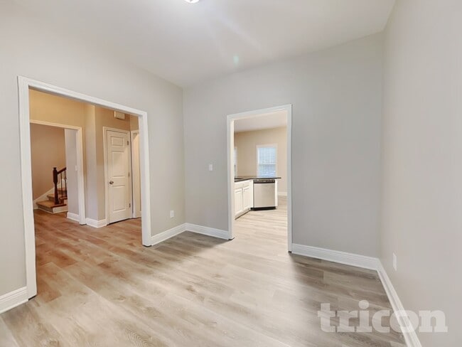 Photo - 461 Kimball Loop