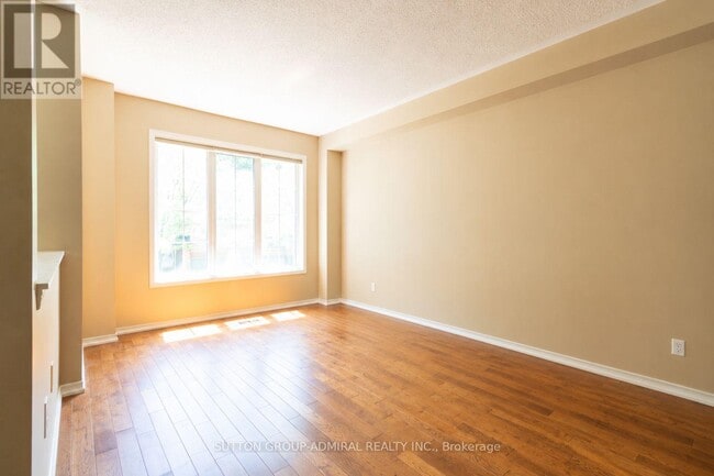 Photo - 5530 Glen Erin Dr