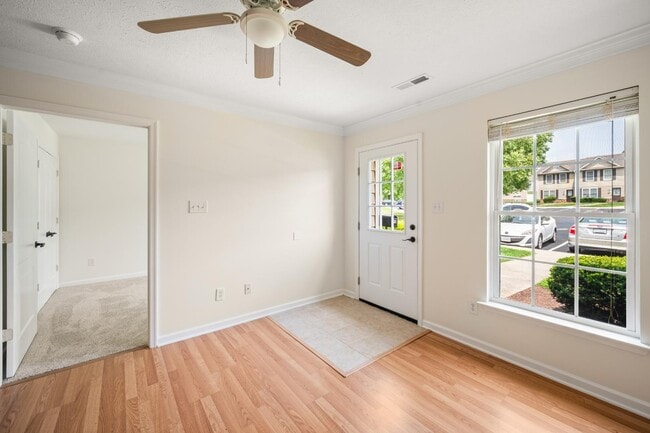 66 Old Tavern Cir