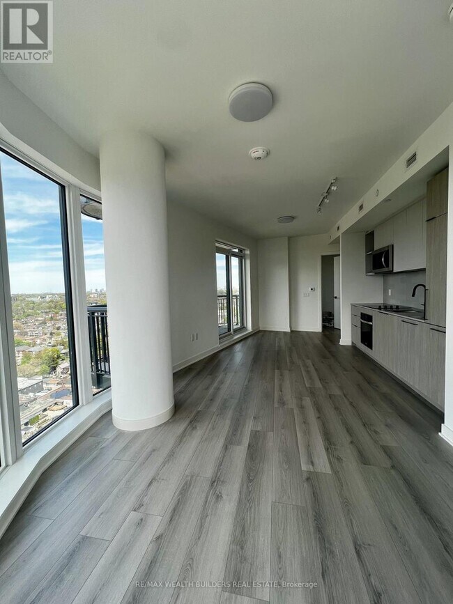 Photo - 1185 Dupont St Unit 2102