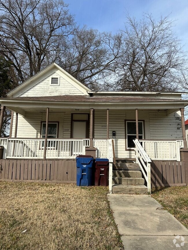 Building Photo - 1003 N 7th St Rental