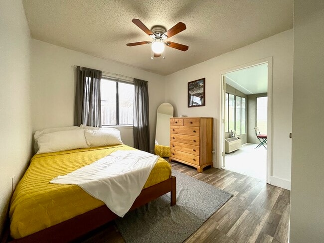 Photo - 11922 Tobler Trl